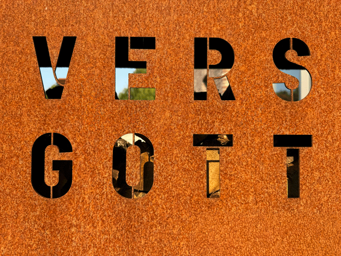 trennwand mit vier-buchstaben-worten